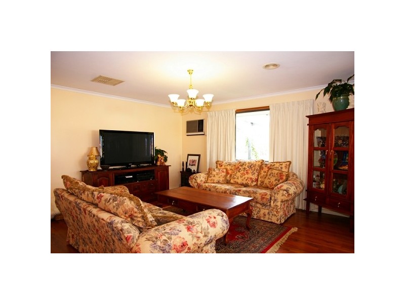 37 Bushmills Street, Greenwith SA 5125