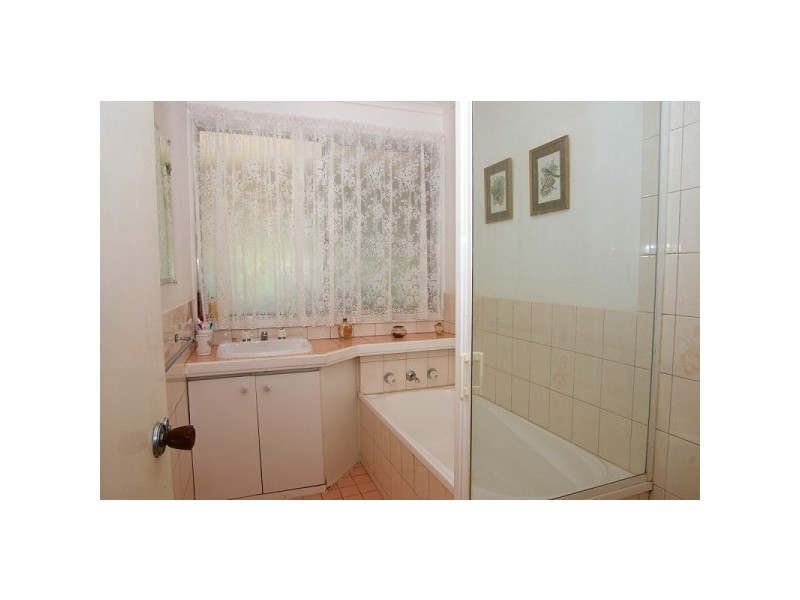 7 Stevens Drive, Ridgehaven SA 5097