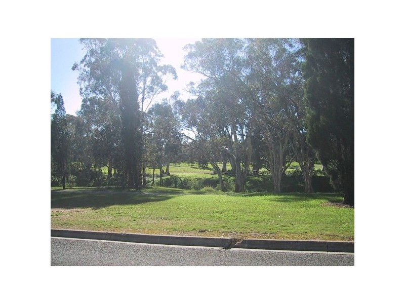 7 Stevens Drive, Ridgehaven SA 5097