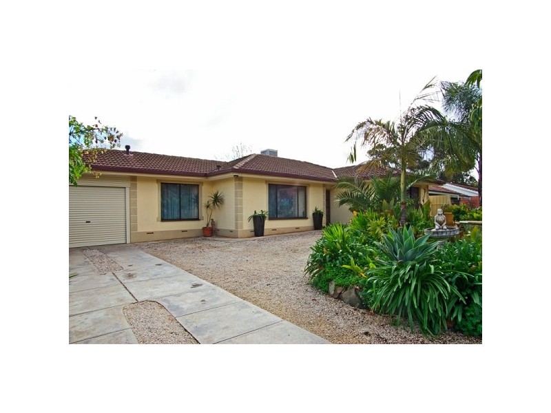 12 Thomson Drive, Fairview Park SA 5126