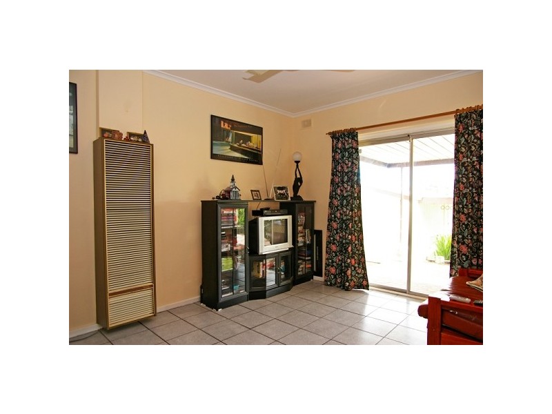 12 Thomson Drive, Fairview Park SA 5126