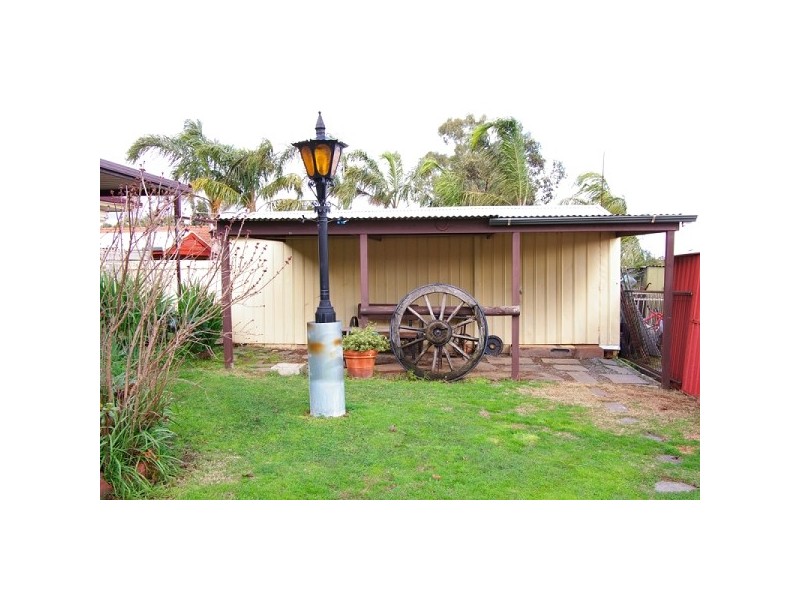 12 Thomson Drive, Fairview Park SA 5126