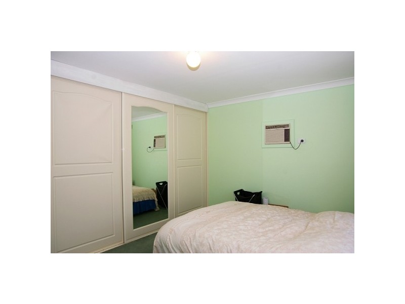 18 Abelia Street, Para Vista SA 5093