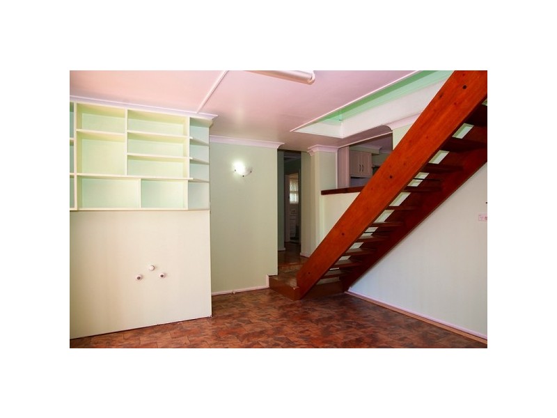 18 Abelia Street, Para Vista SA 5093