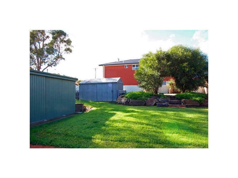 18 Abelia Street, Para Vista SA 5093