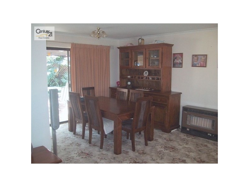 10 Chapel Road, Para Vista SA 5093