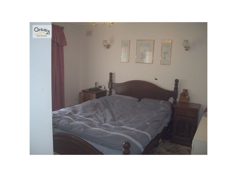10 Chapel Road, Para Vista SA 5093