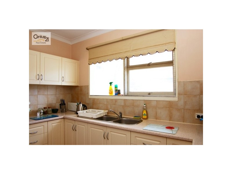 13 Cheryl Ave, Valley View SA 5093