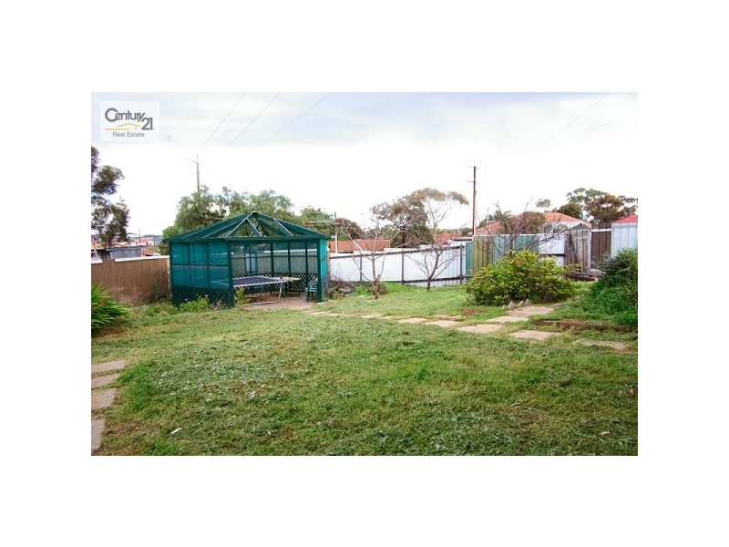 13 Cheryl Ave, Valley View SA 5093