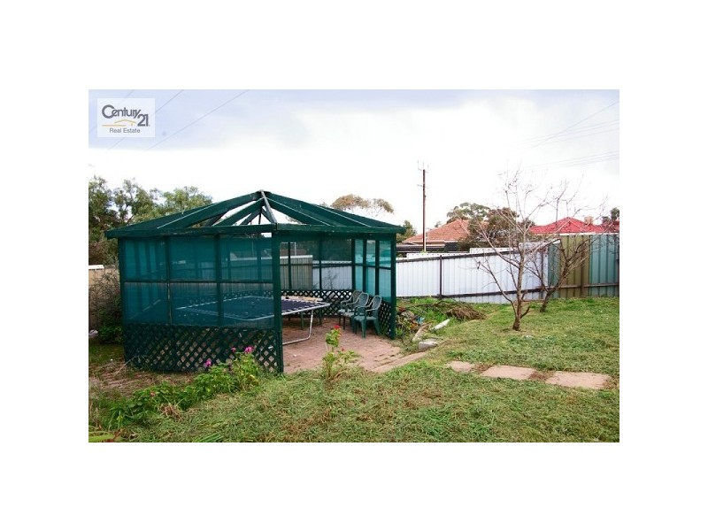 13 Cheryl Ave, Valley View SA 5093