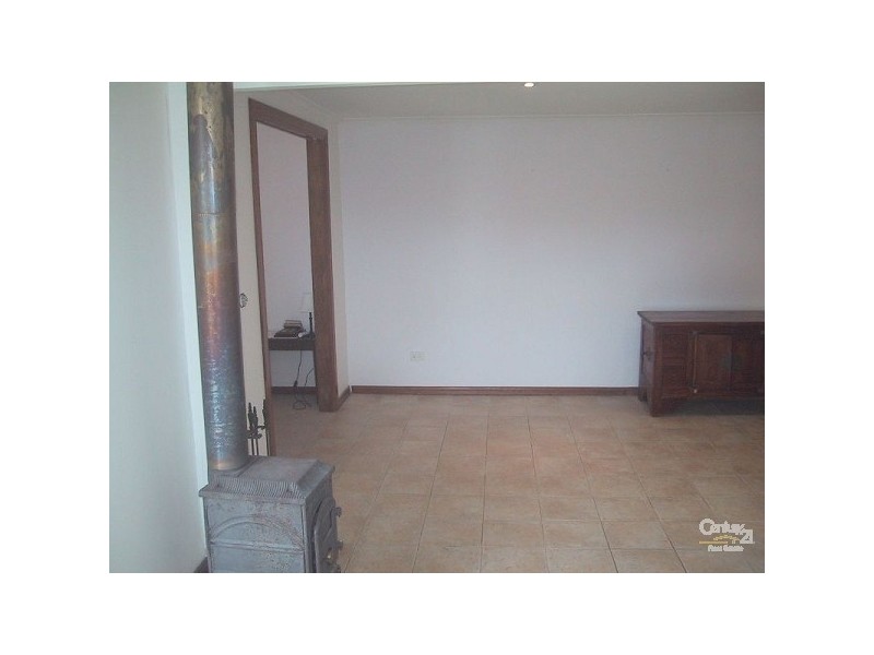 5 Dale Ave, Ridgehaven SA 5097