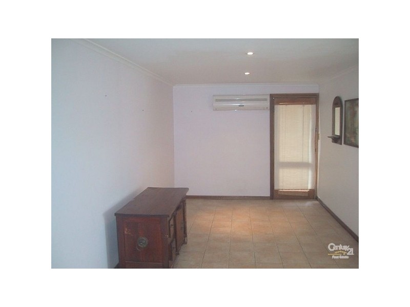 5 Dale Ave, Ridgehaven SA 5097