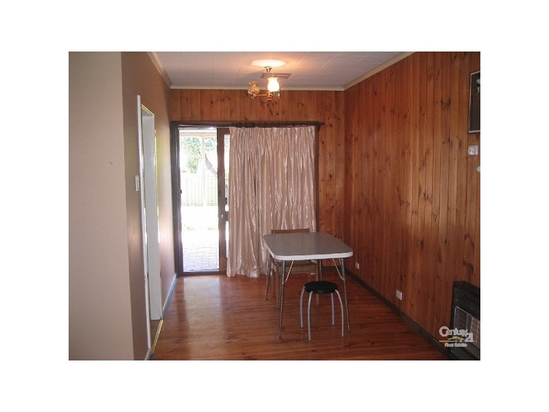 10 Raymond Rd, St Agnes SA 5097