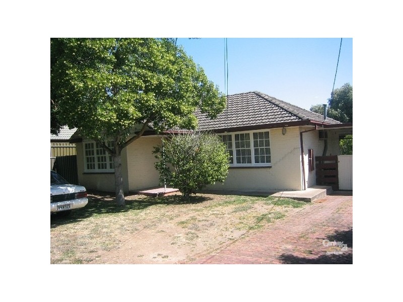 10 Raymond Rd, St Agnes SA 5097