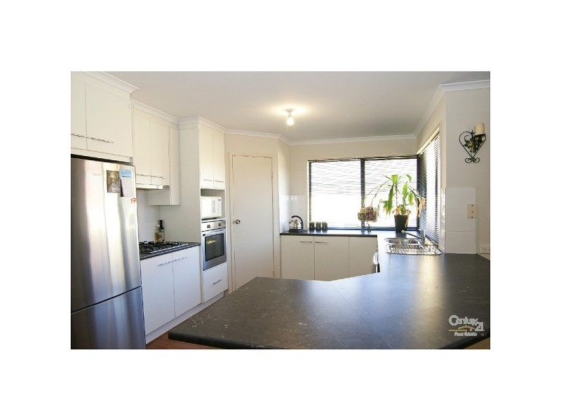 10 Brookfield Avenue, Burton SA 5110