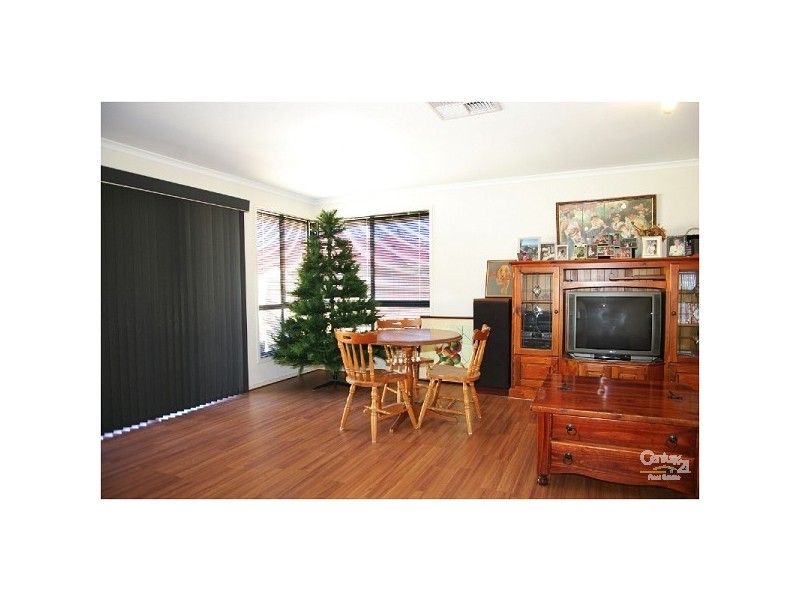 10 Brookfield Avenue, Burton SA 5110