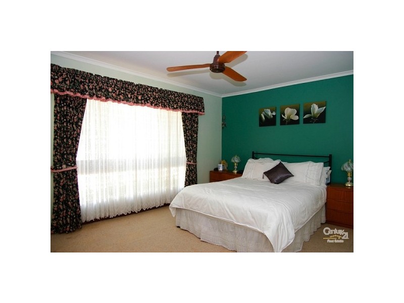 75 Haines Rd, Banksia Park SA 5091