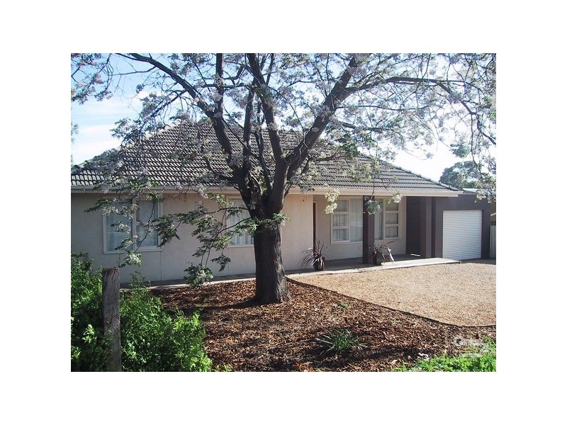 536 Milne Rd, Redwood Park SA 5097