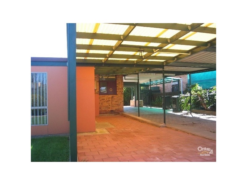 43 Berri Rd, Hope Valley SA 5090