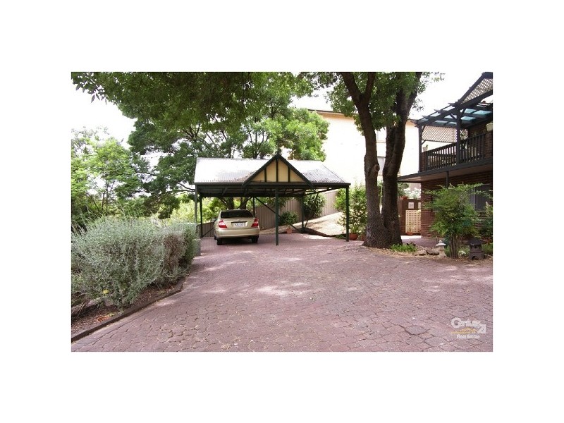 27 Flinders Drive, Valley View SA 5093