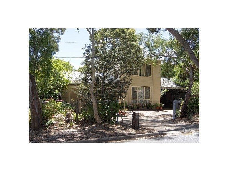 114 Barracks Rd, Hope Valley SA 5090