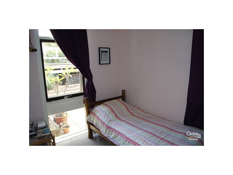 114 Barracks Rd, Hope Valley SA 5090