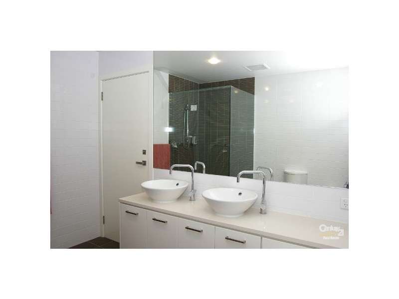 16-18 Wirra Drive, Port Adelaide SA 5015