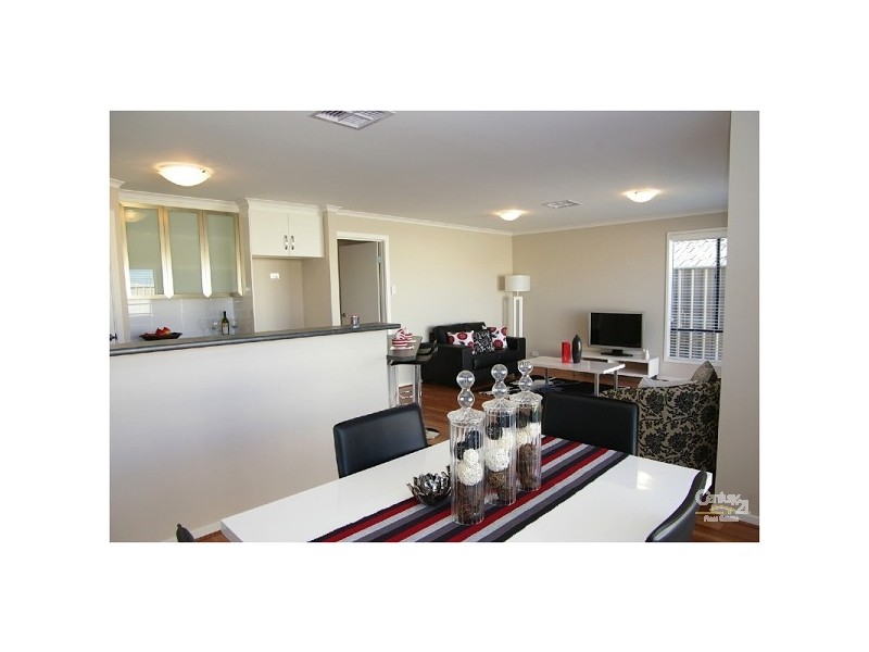 9 Clinker Circuit, Golden Grove SA 5125