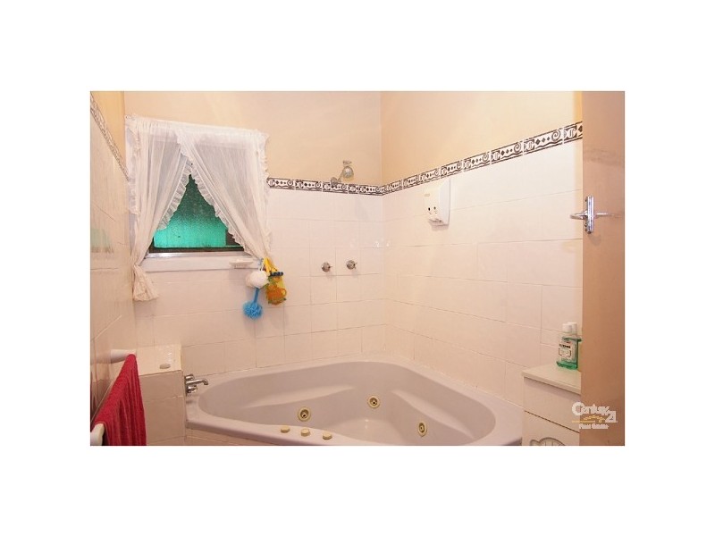 16 Winara Drive, Ingle Farm SA 5098