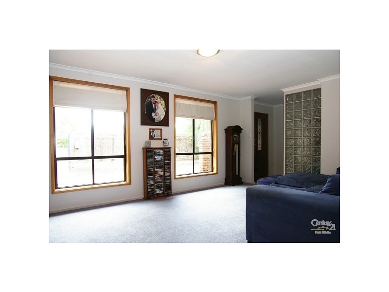 397 Hancock Rd, Fairview Park SA 5126