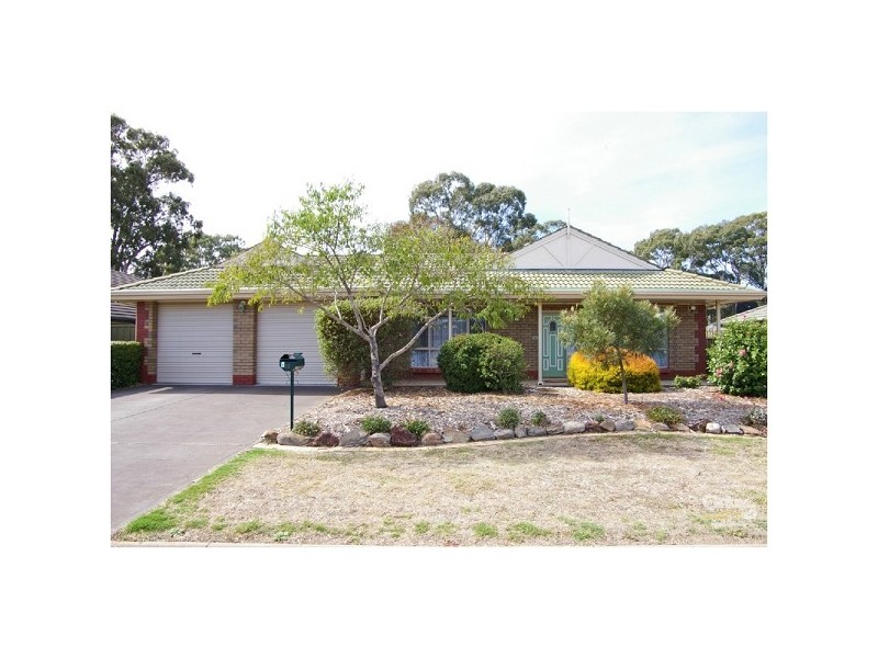 16 Andrew James Crescent, Hope Valley SA 5090