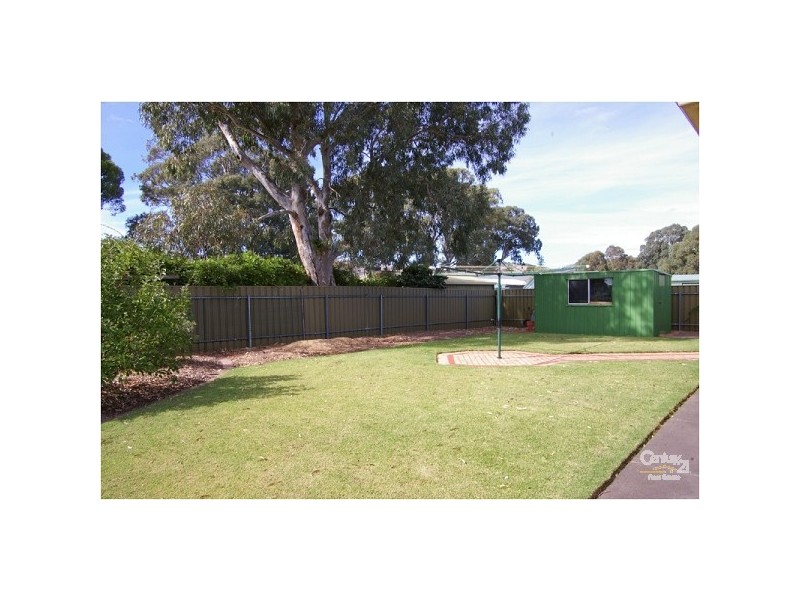 16 Andrew James Crescent, Hope Valley SA 5090