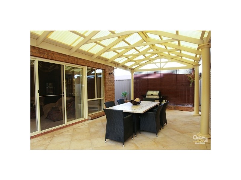 14 Coulson Court, Greenwith SA 5125