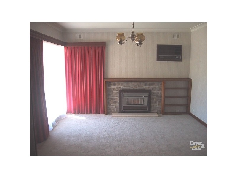 16 Hilltop Ave, Ridgehaven SA 5097