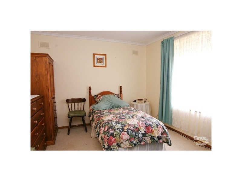 489 Yatala Vale Rd, Fairview Park SA 5126