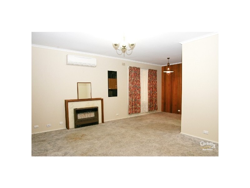 13 Grevillea Drive, Banksia Park SA 5091