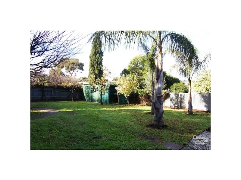 33 Amber Road, Highbury SA 5089