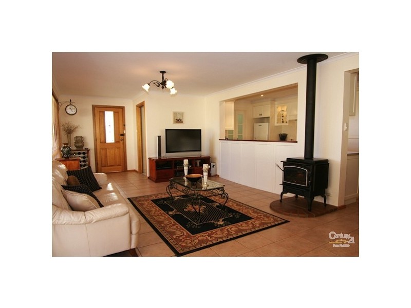 36 Baudin Avenue, Fairview Park SA 5126