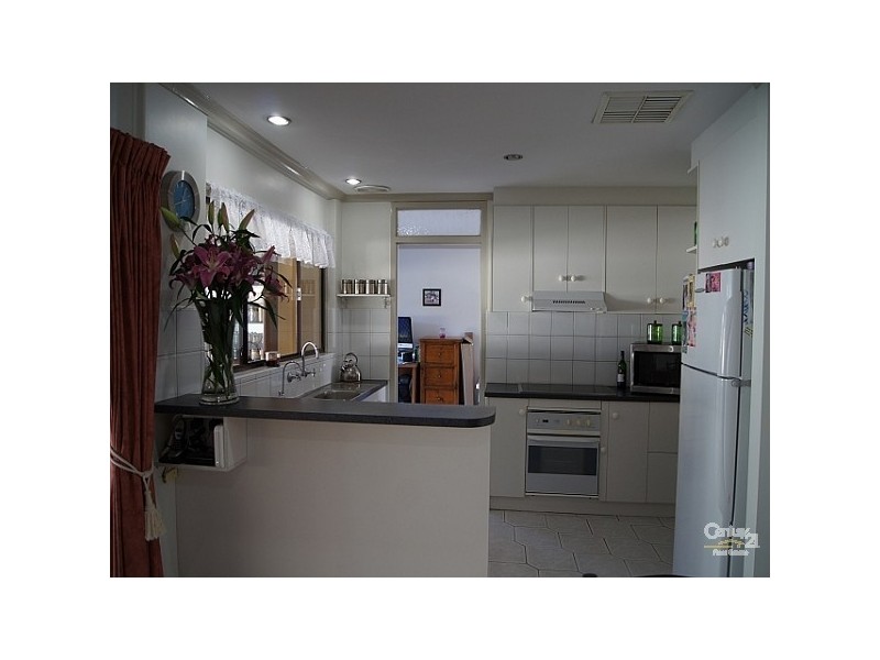 105 Barracks Rd, Highbury SA 5089