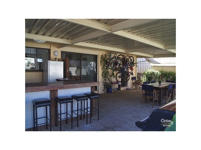 105 Barracks Rd, Highbury SA 5089