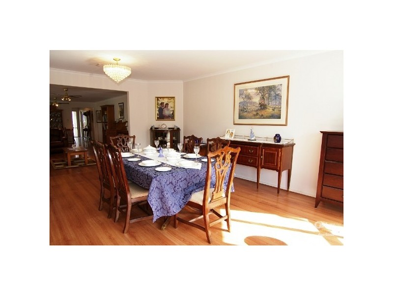 27 Jackaroo Crescent, Walkley Heights SA 5098