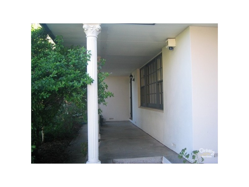 17 Tregeagle Ave, Tea Tree Gully SA 5091