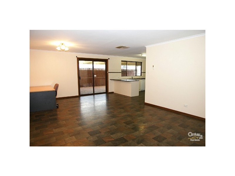 2 Candy Ct, Paralowie SA 5108