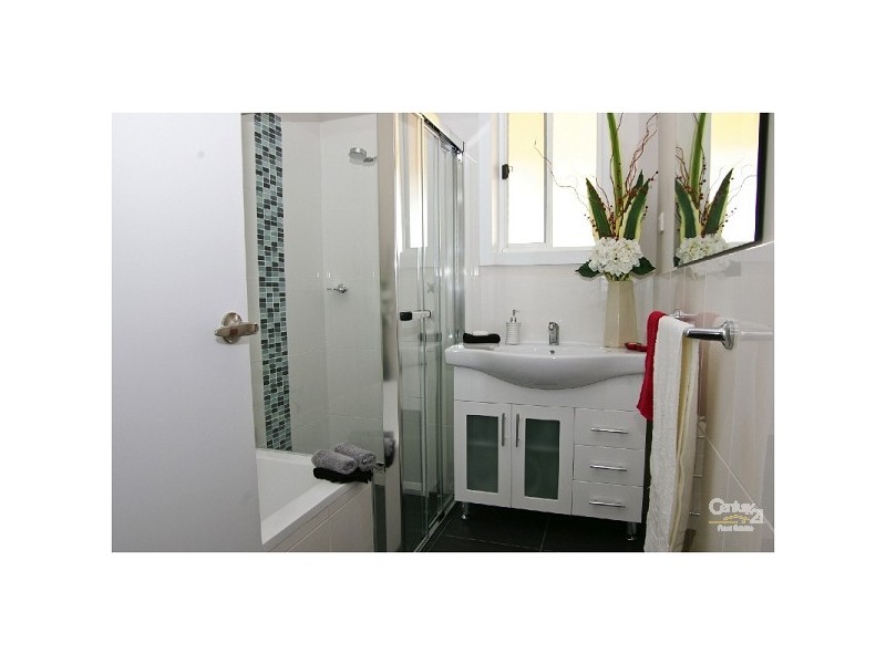 19 Todd Rd, Para Hills SA 5096