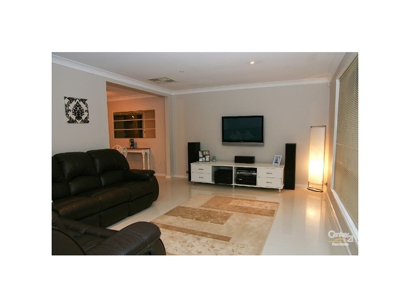 16 Shelton Drive, Salisbury East SA 5109