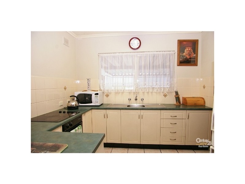 14 Cremin St, Fairview Park SA 5126