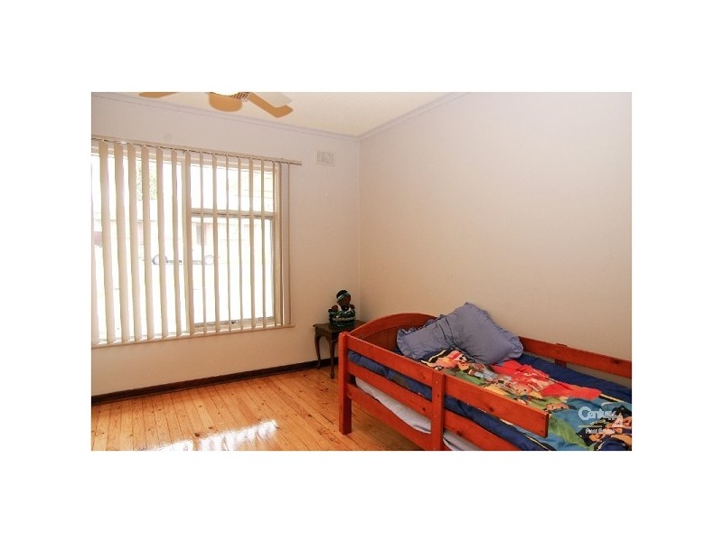 14 Cremin St, Fairview Park SA 5126