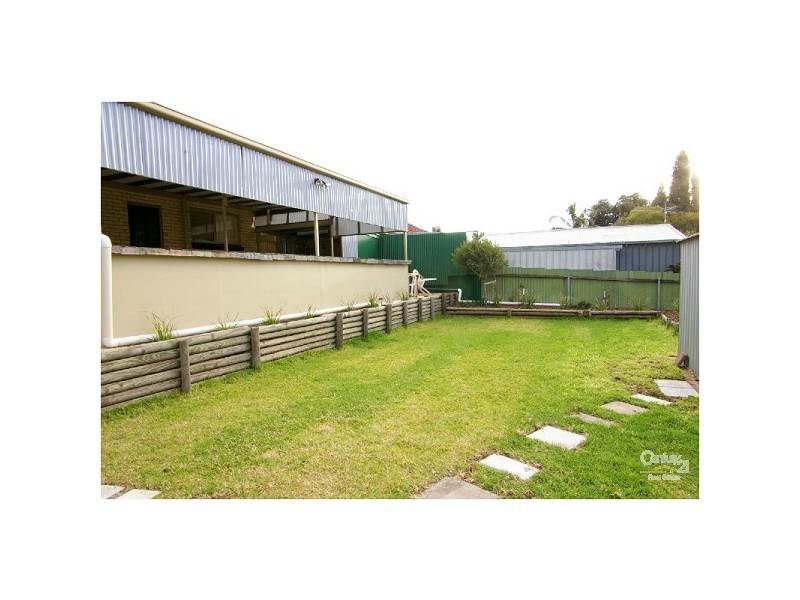 14 Cremin St, Fairview Park SA 5126