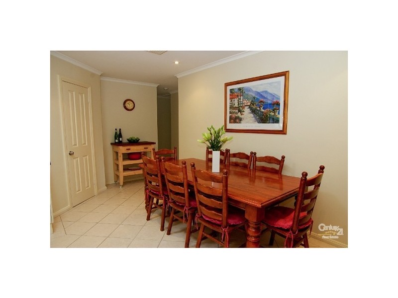 32 Pelsaert Ave, Fairview Park SA 5126