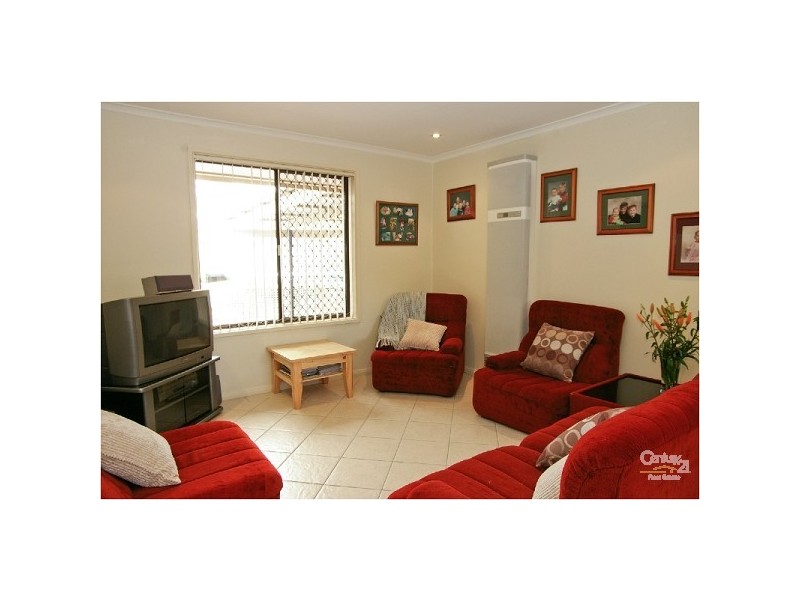 32 Pelsaert Ave, Fairview Park SA 5126